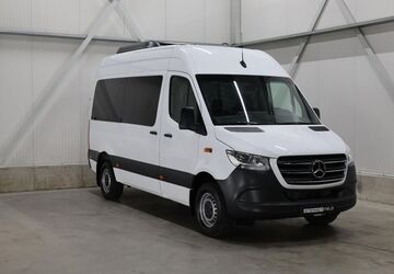 Mercedes-Benz Sprinter 10.708 km 72.479 &euro; Surhuisterveen 
