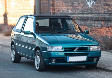 Fiat Uno 101.236 km 12.999 &euro; Guben 03172