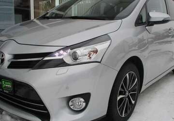 Toyota Verso 66.281 km 15.590 &euro; Halle 06130