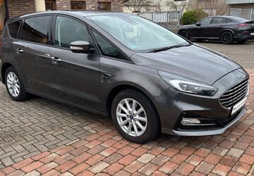 Ford S-Max 124.800 km 17.650 &euro; Versmold 33775