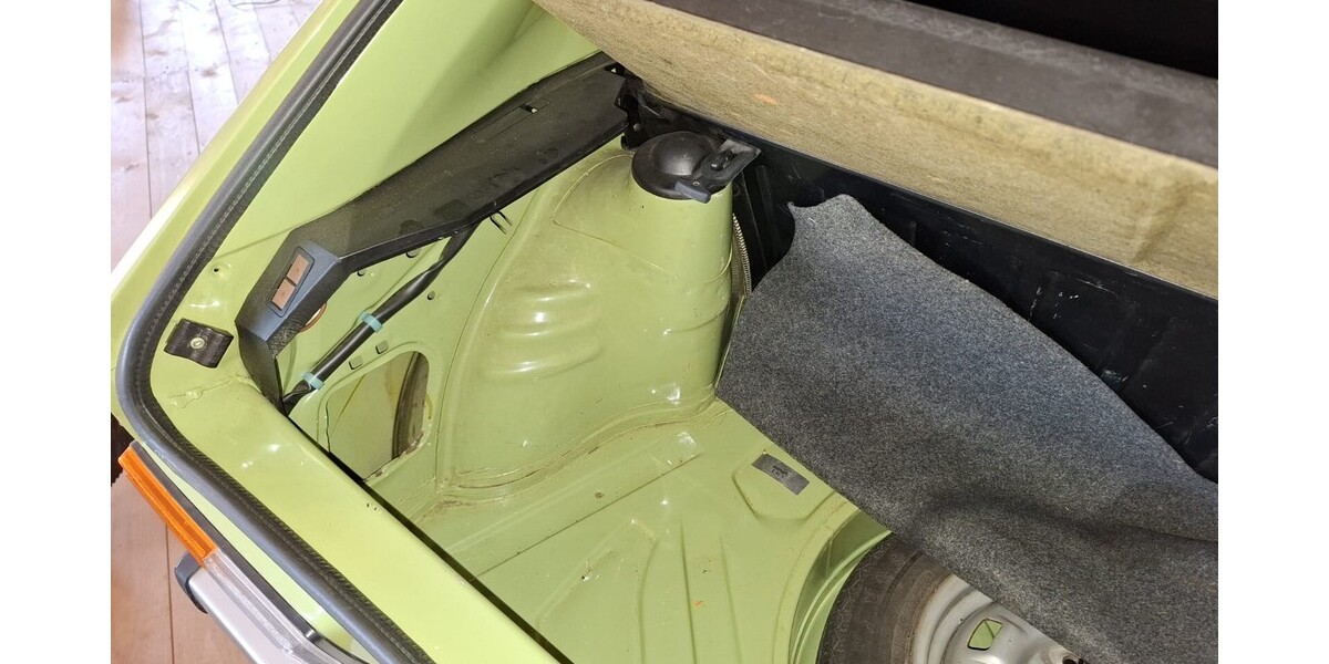 VW Polo 25.000 km 9.975 &euro; Dormitz 91077