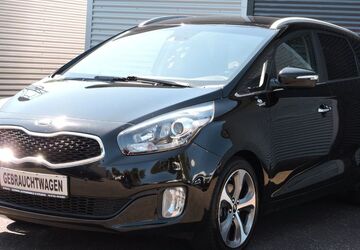Kia Carens 172.000 km 8.999 &euro; Altbach 73776