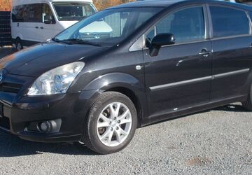 Toyota Corolla Verso 269.191 km 3.250 &euro; Schönebeck 39218