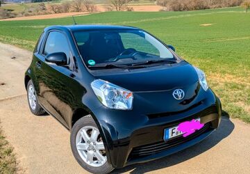 Toyota IQ 135.000 km 5.500 &euro; Solms 35606
