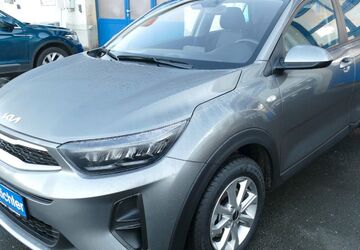 Kia Stonic 20.100 km 17.890 &euro; Eckartsberga 06648