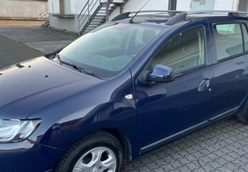 Dacia Logan 111.000 km 5.590 &euro; Arnsberg 59755