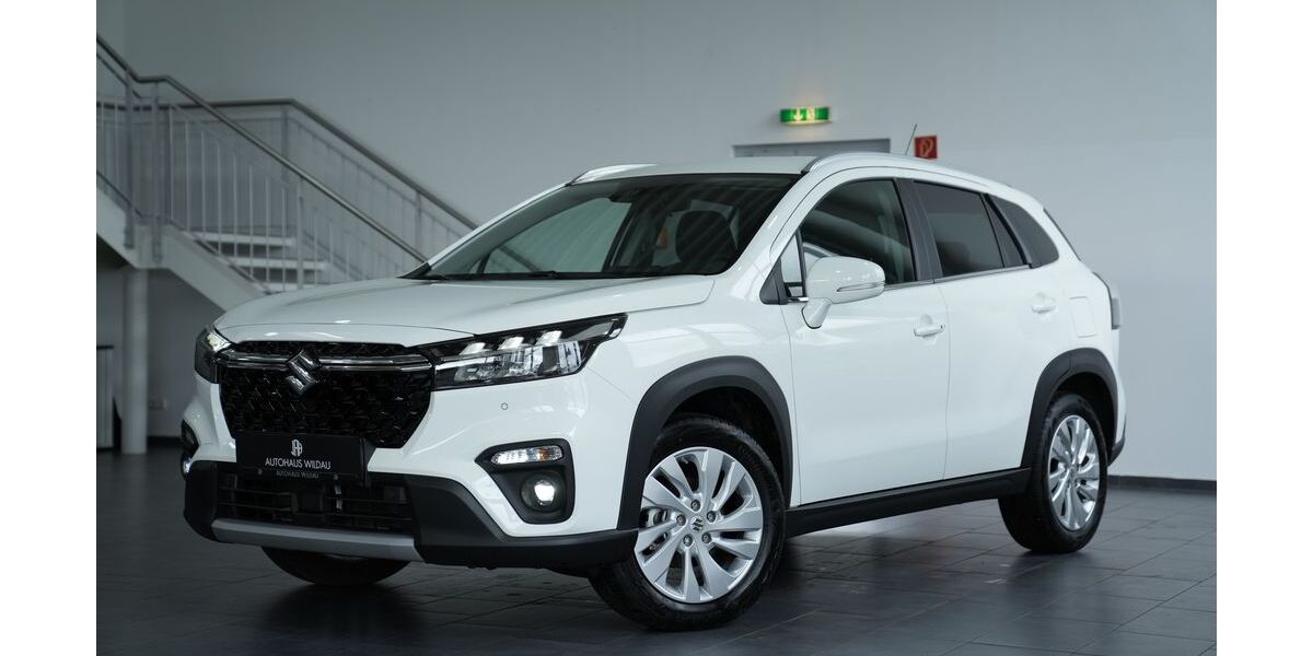 Suzuki (SX4) S-Cross 9.492 km 22.790 &euro; Wildau 15745