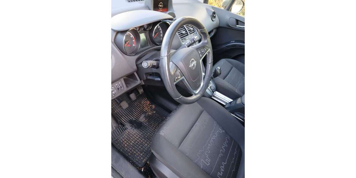 Opel Meriva 123.565 km 4.500 &euro; Magdeburg 39124