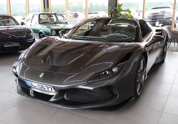 Ferrari F8 6.000 km 339.000 &euro; Amstetten 73340