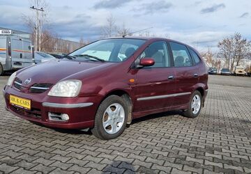 Nissan Almera Tino 168.000 km 1.100 &euro; Dresden 01257