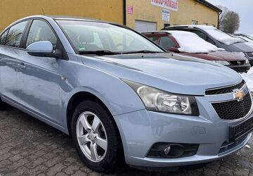 Chevrolet Cruze 201.125 km 1.600 &euro; Oberleichtersbach/Breitenbach 97789