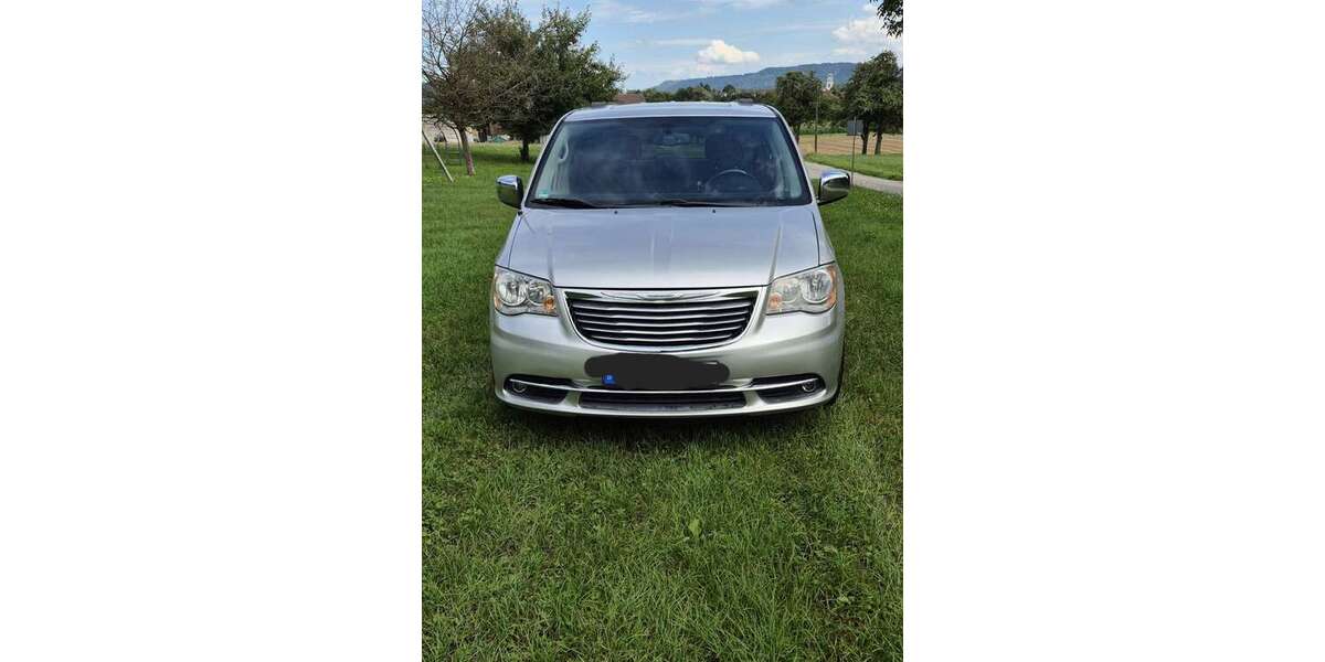 Chrysler Town & Country 133.000 km 16.990 &euro; Gottmadingen 78244