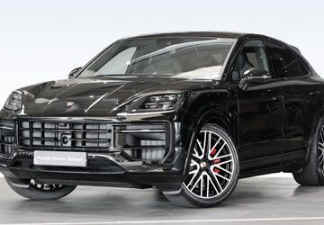 Porsche Cayenne 9.500 km 152.890 &euro; Solingen 42653