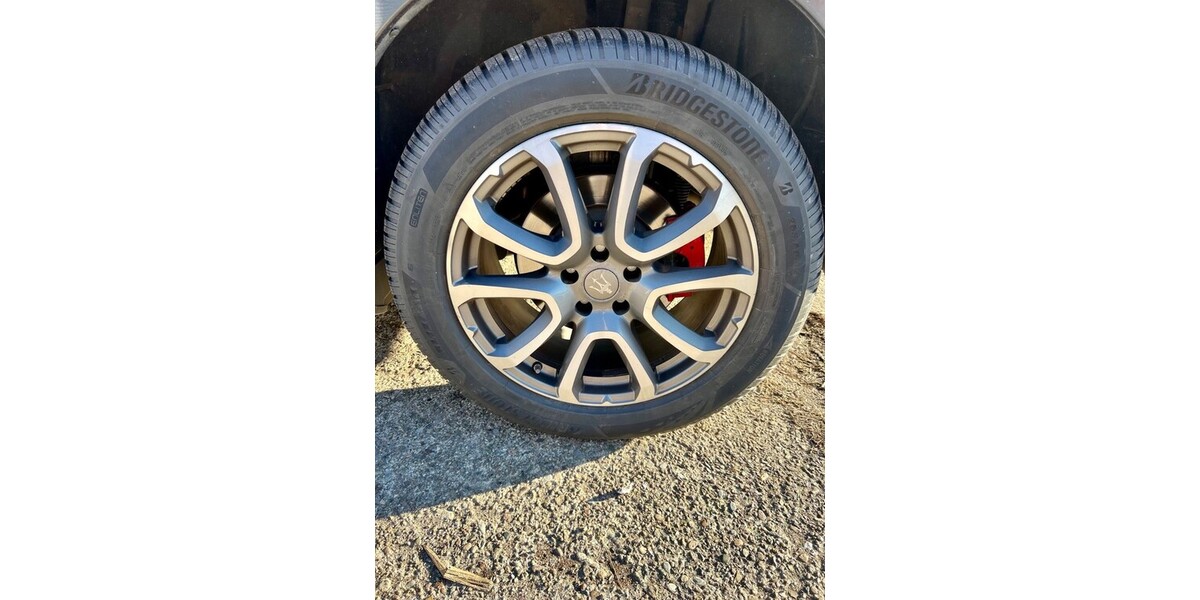 Maserati Levante Grandlusso 210.000 km 23.900 &euro; Minden 32423