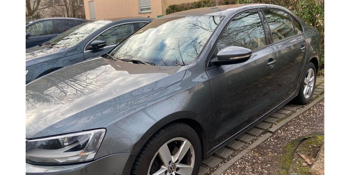 VW Jetta 91.900 km 8.700 &euro; Berlin 12107