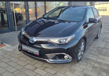Toyota Auris 99.950 km 13.940 &euro; Schwäbisch Hall 74523