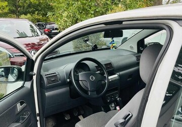 VW Fox 124.000 km 3.500 &euro; Edenkoben 67480