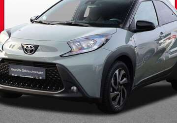 Toyota Aygo 11.772 km 15.988 &euro; Kamen 59174