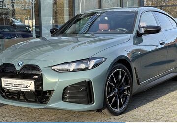 BMW i4 27.405 km 55.940 &euro; Mülheim 45472