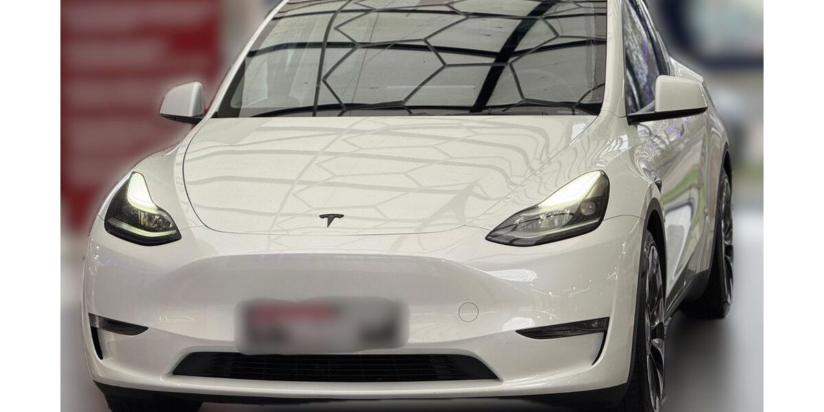 Tesla Model Y 27.000 km 38.790 &euro; Jüchen 41363