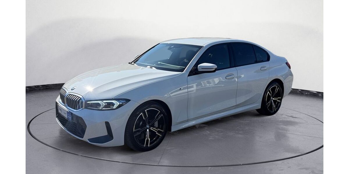 BMW 330 11.490 km 52.830 &euro; Lahr 77933