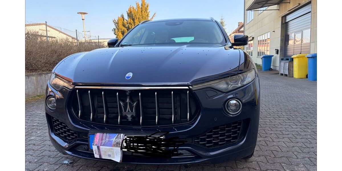 Maserati Levante 146.200 km 28.800 &euro; Eppstein 65817