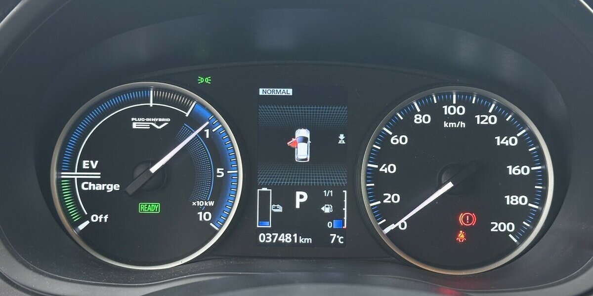 Mitsubishi Eclipse Cross Basis Hybrid 4WD 37.600 km 23.990 &euro; Donauwörth 86609