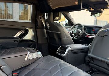 BMW 750 17.188 km 107.950 &euro; Köln 50739