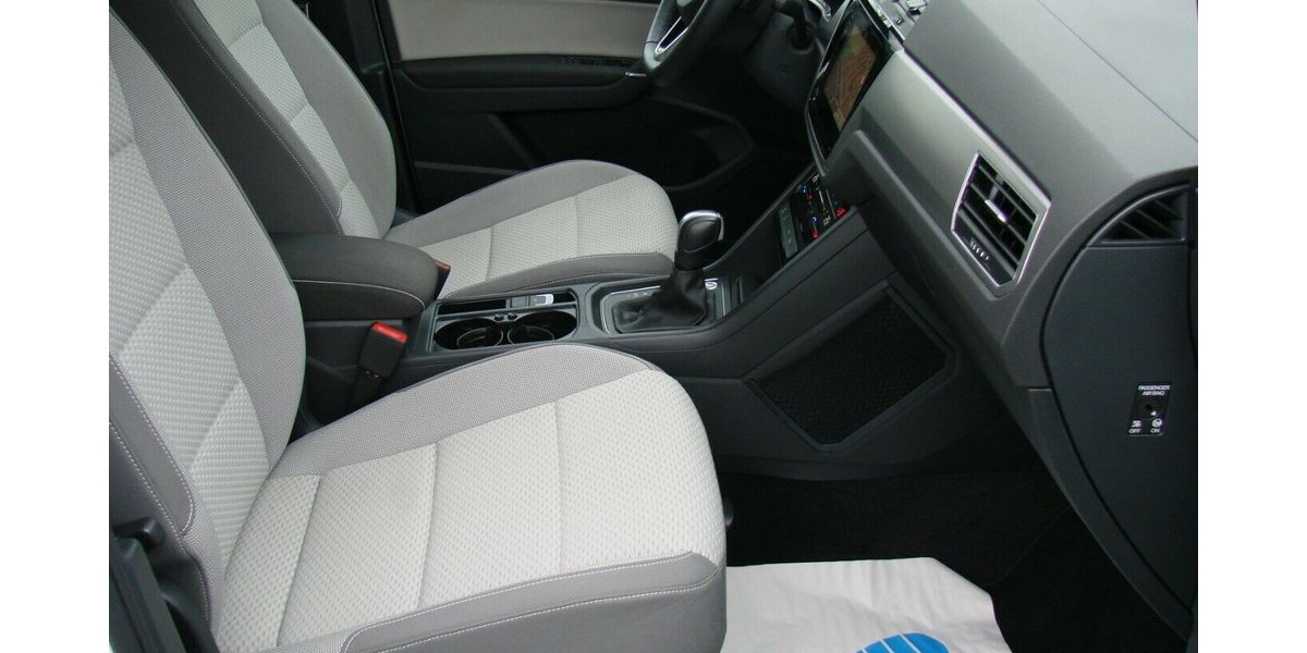 VW Touran 1,5 Comfortline ACC LED AHK 7Sitzer SHZ BMT 13.701 km 33.980 &euro; Falkensee 14612