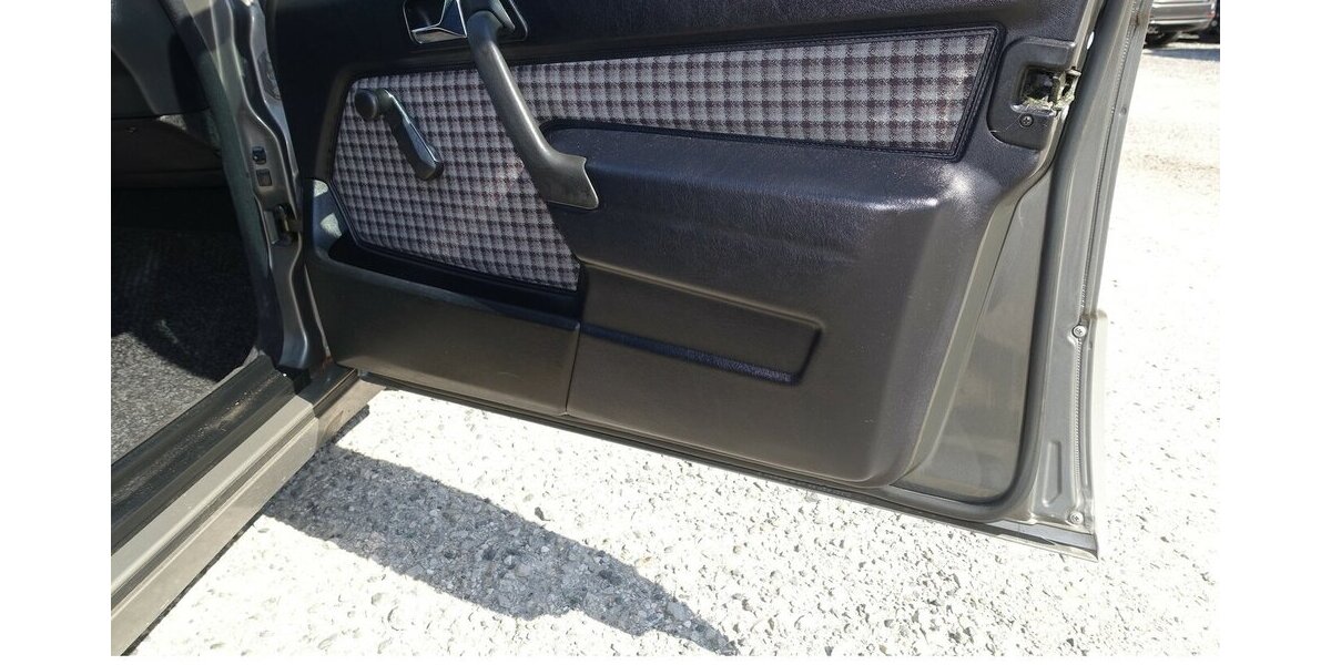 Mercedes-Benz 190 E 2.3 H-Kennz. Oldtimer eSHSD Verschl-t. neu g 212.900 km 7.950 &euro; Neumarkt/OPf 92318