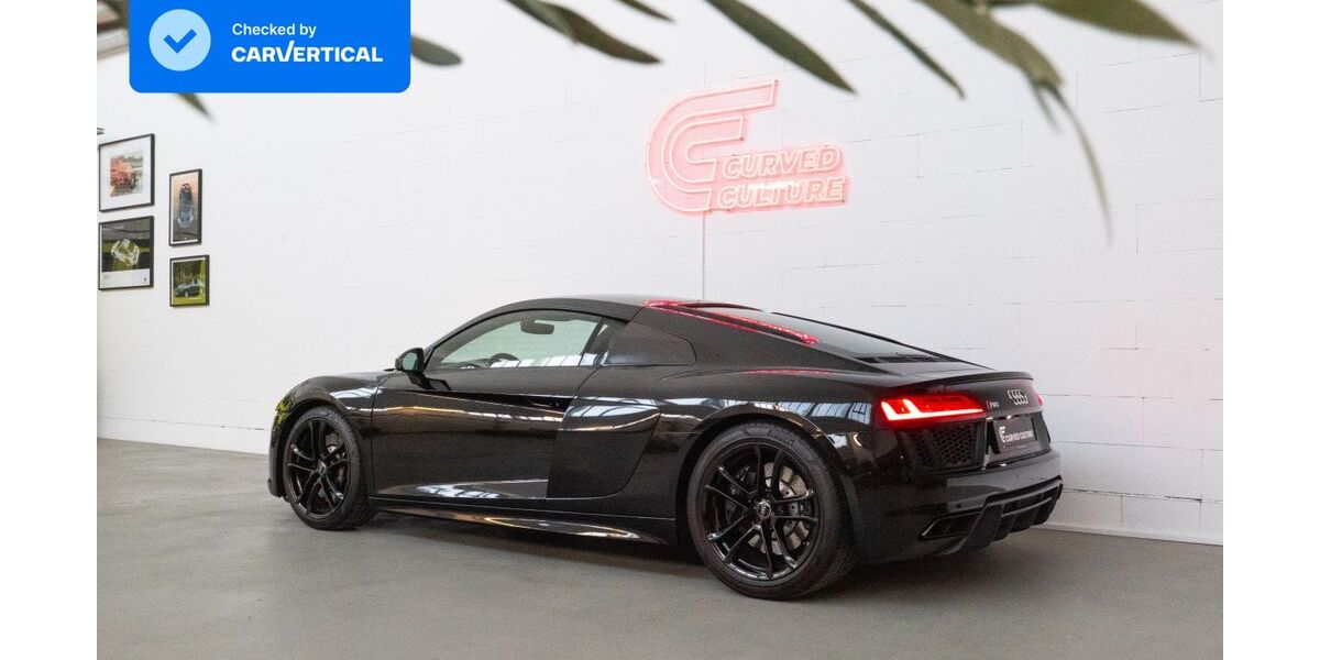 Audi R8 25.600 km 119.900 &euro; Leipzig 04357