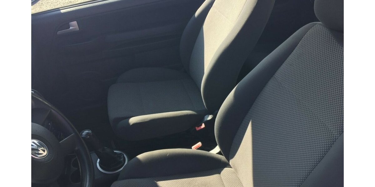 VW Fox Diesel,el.Fh,ZV, Tüv Neu 220.000 km 1.800 &euro; Himmelkron 95502