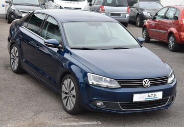 VW Jetta 220.000 km 5.500 &euro; Hückelhoven 41836