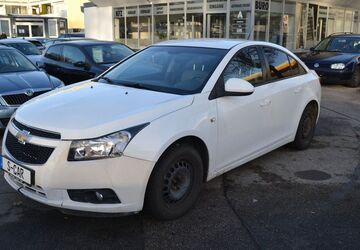 Chevrolet Cruze 135.000 km 2.900 &euro; München 81243