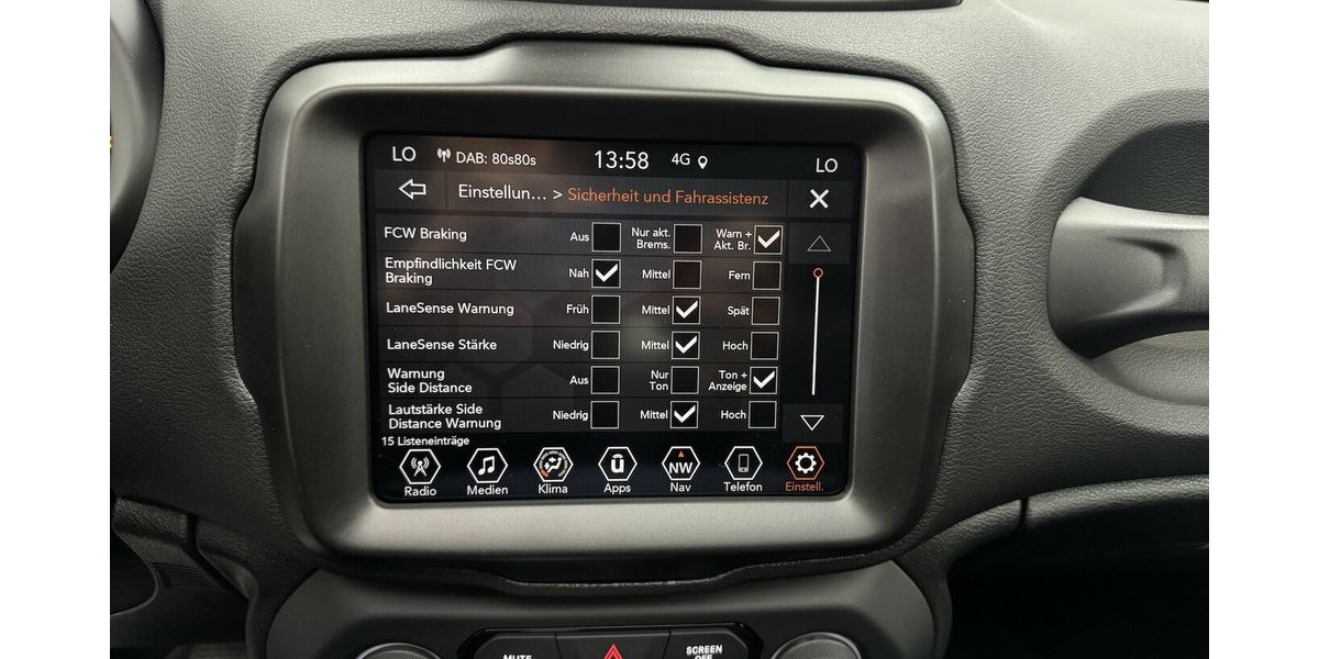 Jeep Renegade 1.5 Mild-Hybrid Limited Panoramadach 15.835 km 21.740 &euro; Lich 35423