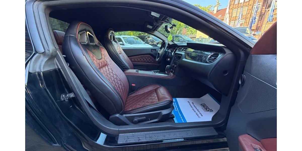 Ford Mustang 3,7 mit Leder 