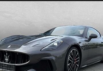 Maserati Granturismo 16.790 km 151.987 &euro; Regensburg 93059