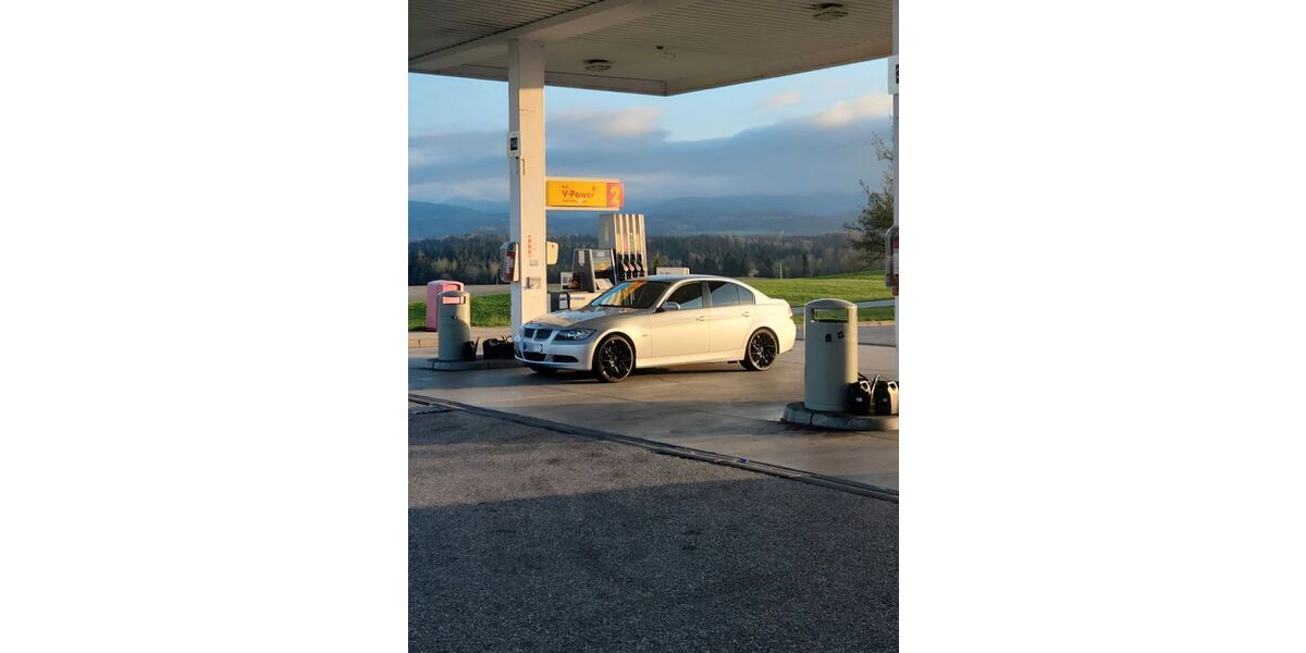 BMW 325 117.000 km 10.499 &euro; Wendelstein 90530