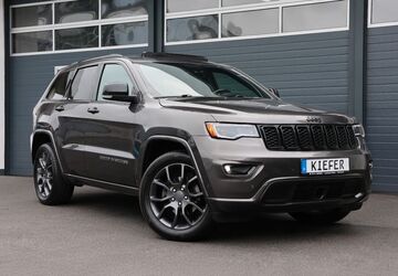 Jeep Grand Cherokee 82.320 km 27.450 &euro; Rennerod 56477