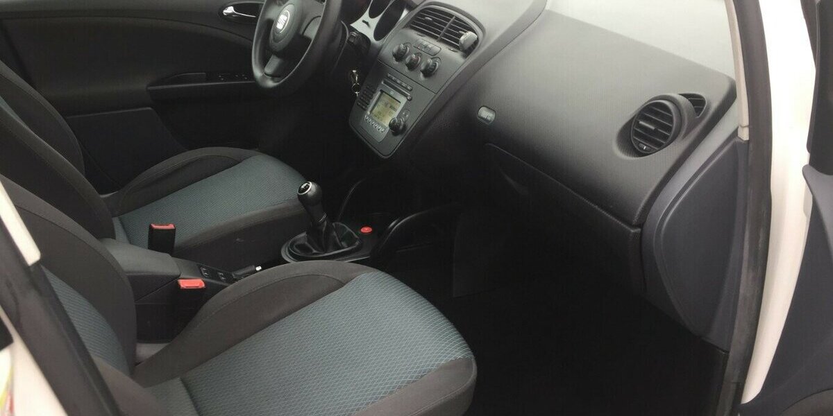 Seat Altea Salsa,Klima! 199.000 km 3.990 &euro; Himmelkron 95502