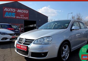 VW Jetta 86.000 km 7.490 &euro; Arnstadt 99310