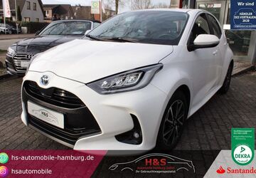 Toyota Yaris 42.000 km 16.900 &euro; Pinneberg 25421