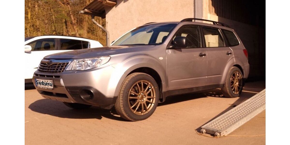 Subaru Forester 122.000 km 9.299 &euro; Breuberg 64747
