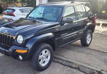 Jeep Cherokee 131.086 km 9.499 &euro; Korb 71404