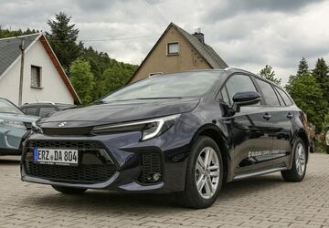 Suzuki Swace 11.000 km 29.490 &euro; Schwarzenberg 08340