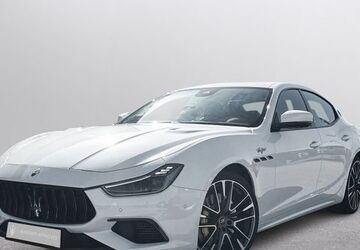 Maserati Ghibli 22.100 km 99.000 &euro; Kürnach 97273