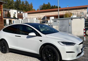Tesla Model X 75.000 km 73.000 &euro; Weyarn 83629