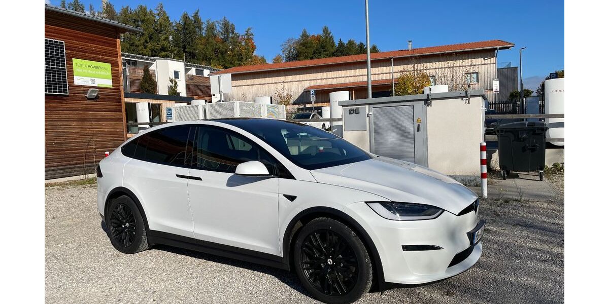 Tesla Model X 75.000 km 73.000 &euro; Weyarn 83629