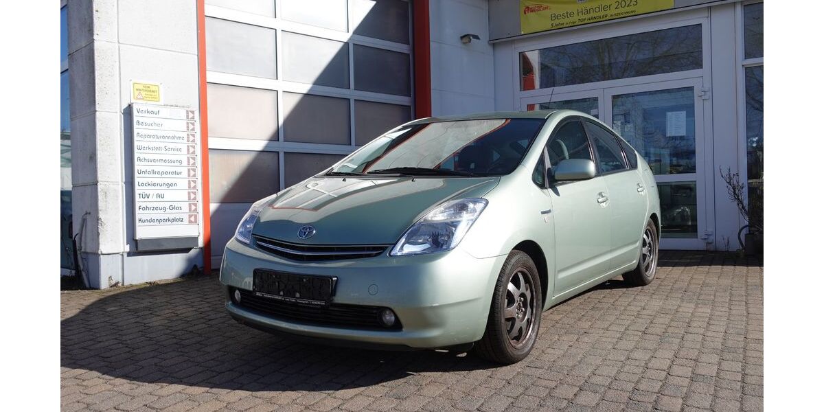 Toyota Prius 205.176 km 4.900 &euro; Dahlwitz Hoppegarten 15366