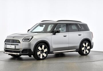 Mini Cooper SE Countryman 4.657 km 45.167 &euro; 